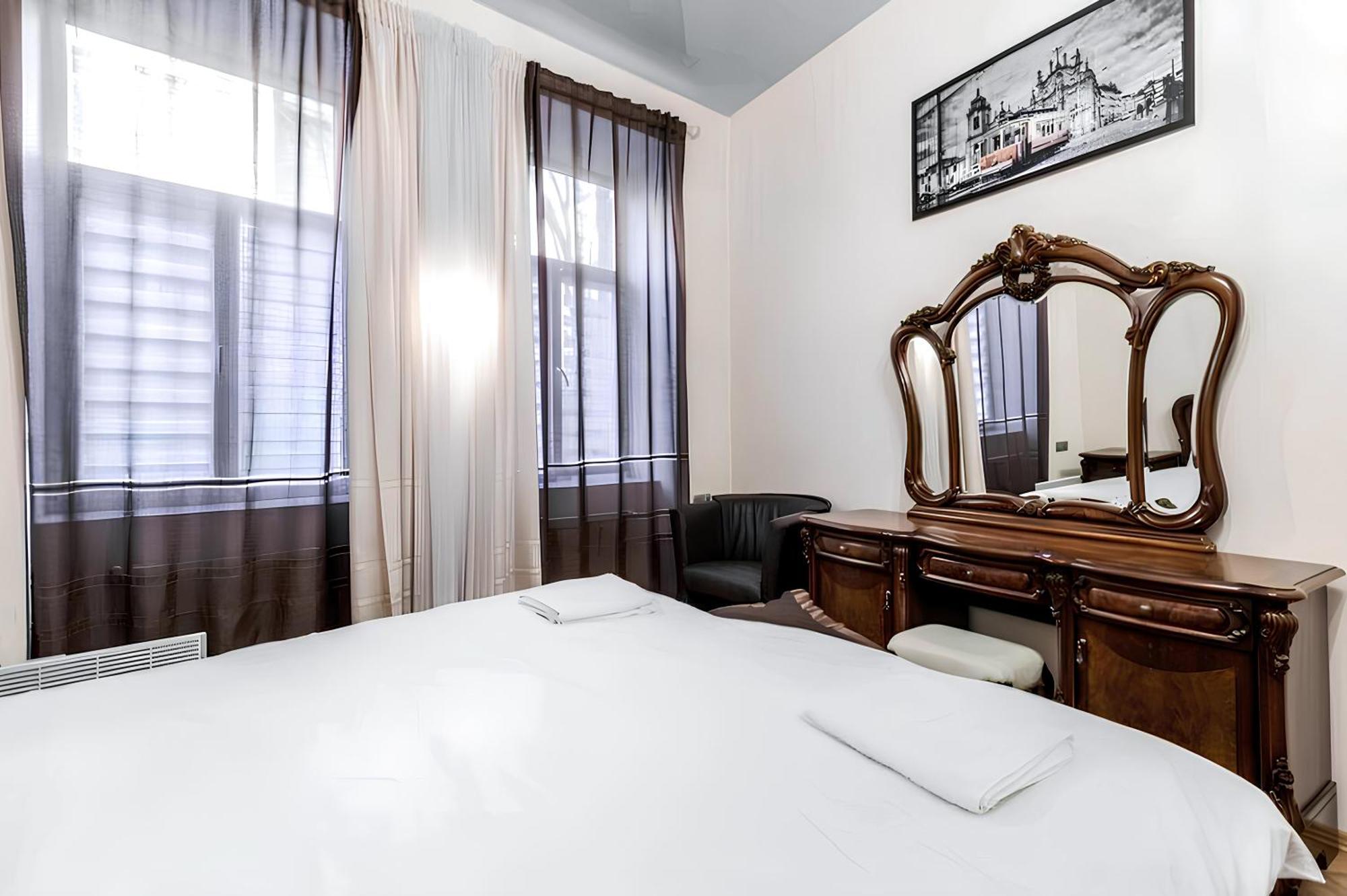 Cozy Apartments In The City Centre Lviv Extérieur photo
